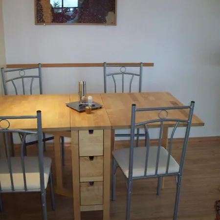 Brunner Apartment *